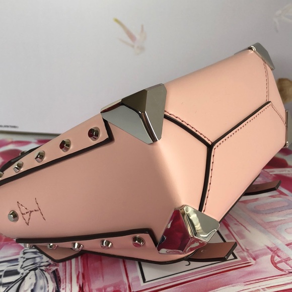 👜 MICHAEL Michael Kors Leather Crossbody - Picture 5 of 8